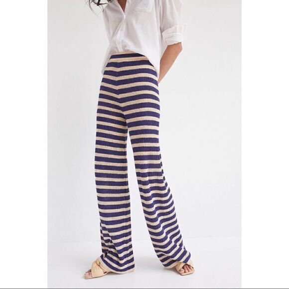 NEW Anthropologie Flat White Navy Striped Knit Semi-Sheer Pull-On Pants Small - Picture 3 of 6
